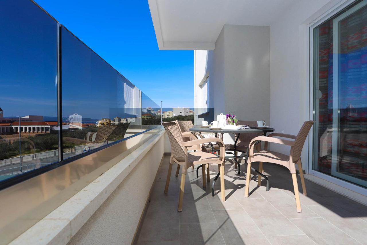 Apartman Petra Makarska Eksteriør billede